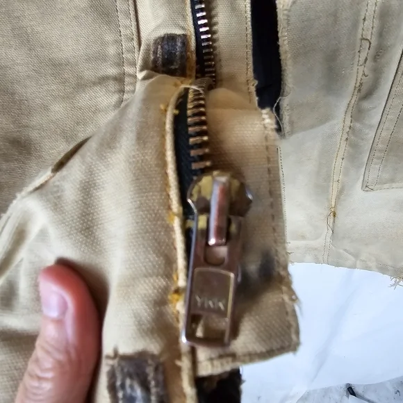 Vintage Carhartt Thrashed Worn In Faded Arctic Duck Canvas Chore Coat - Picture 10 of 16